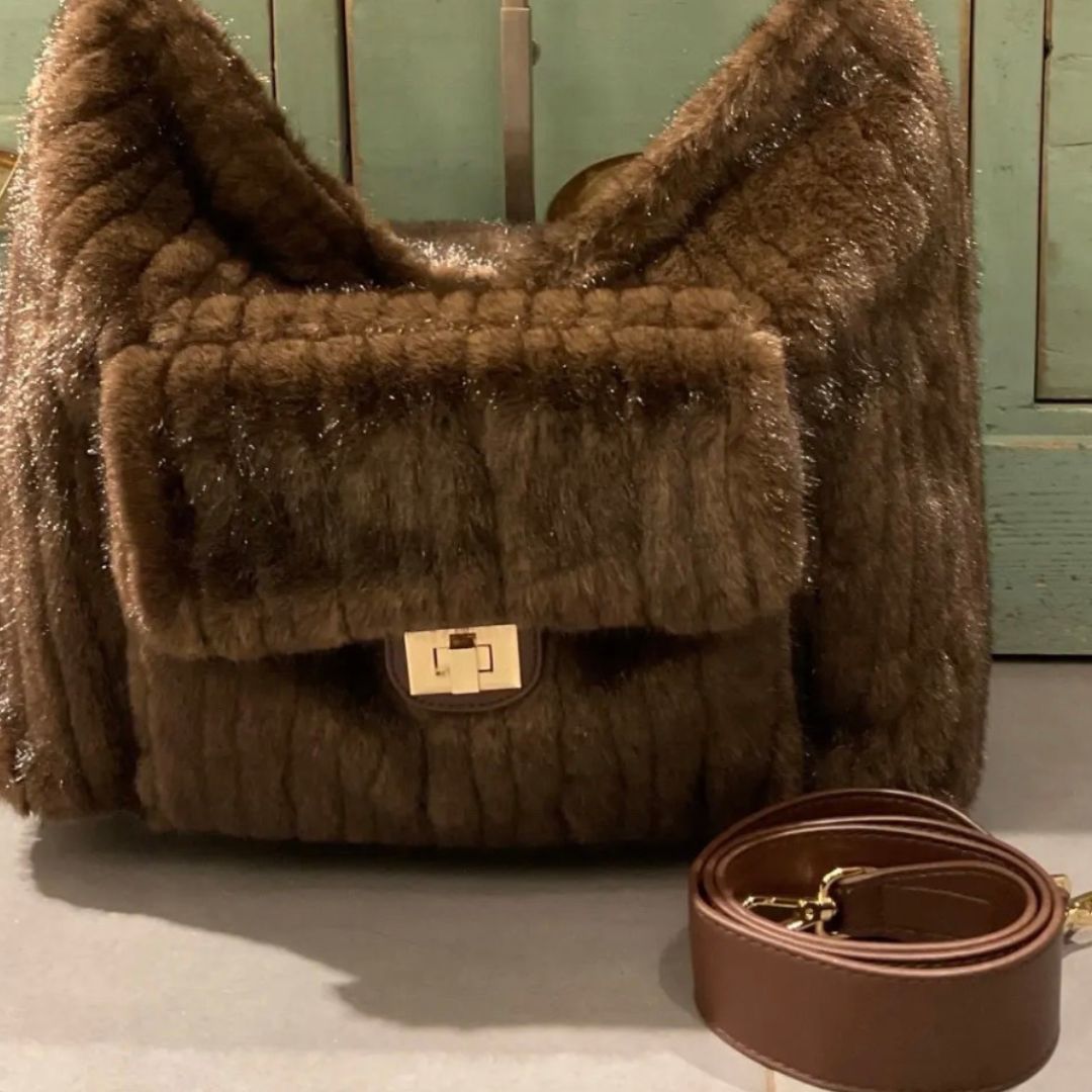 TORIA LEE | Luxury Faux Fur Shoulder Bag / Chocolate