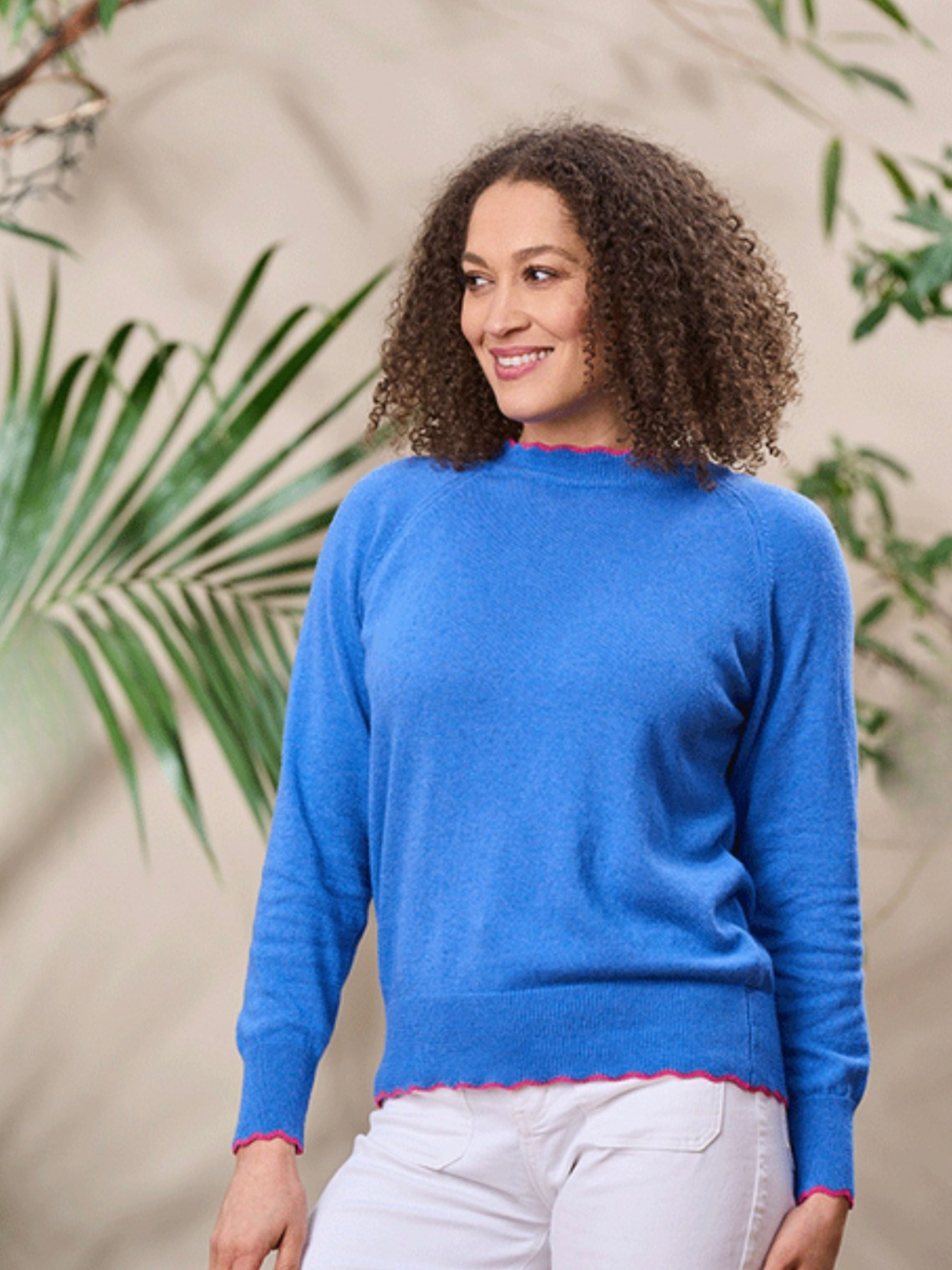 Bude Cashmere Jumper Scalloped Trim w/Contrast Highlight / Blue Pink