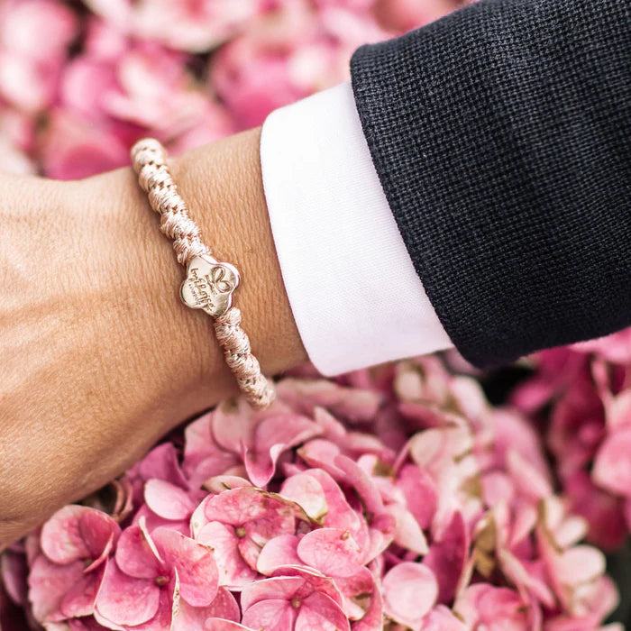 BY ELOISE | Blonde Woven Hair Band with Gold Quatrefoil
