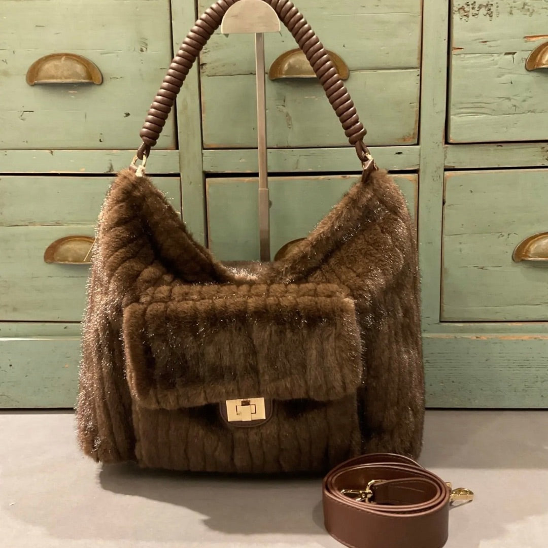 TORIA LEE | Luxury Faux Fur Shoulder Bag / Chocolate