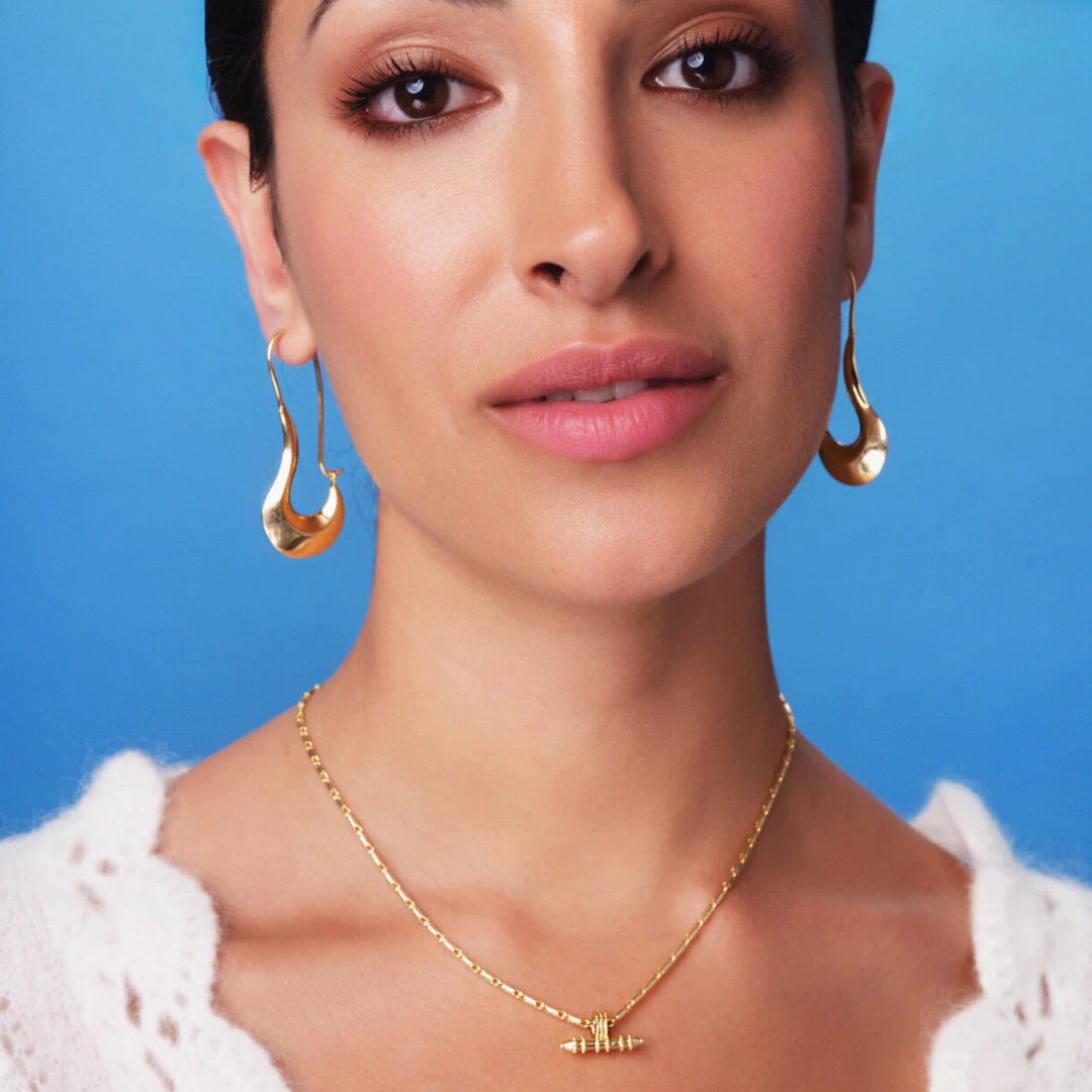 ASHIANA London | Jaya T-bar Gold Charm Necklace