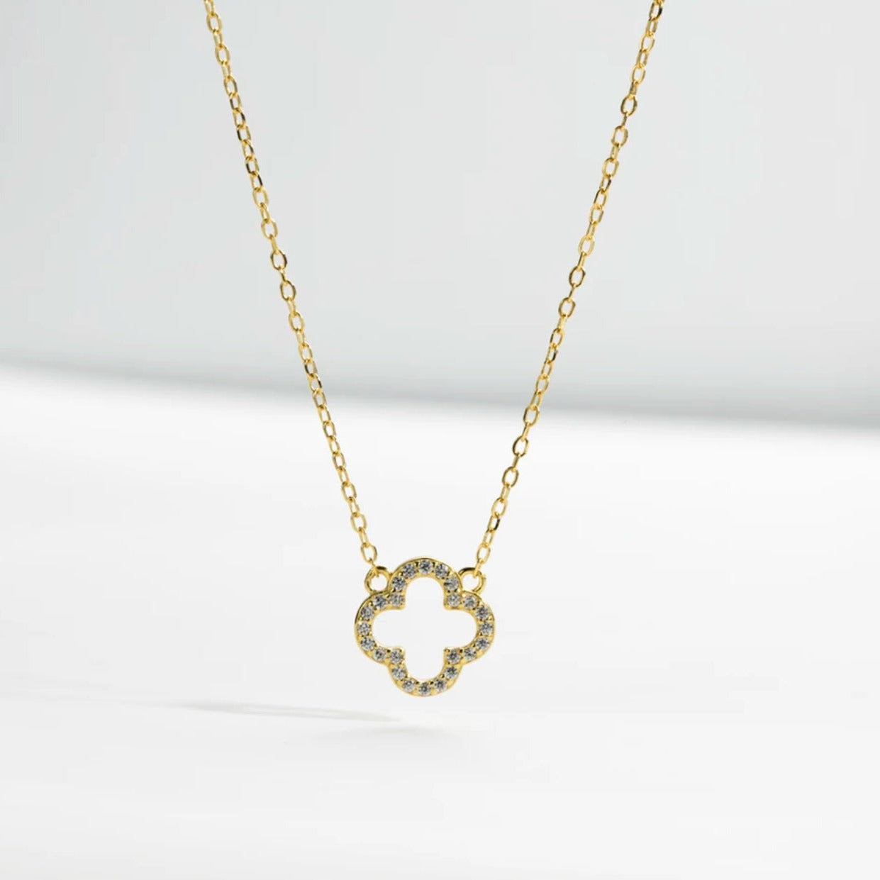 gold crystal necklace toria lee