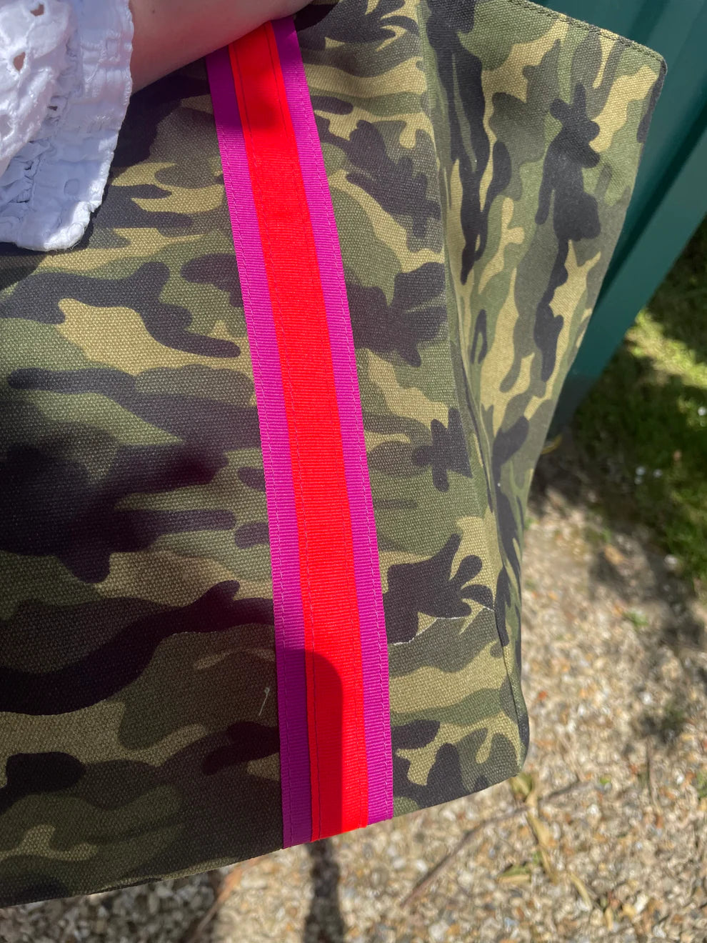 COCKATOO | Camo Large Tote Beach Bag - Neon Pink