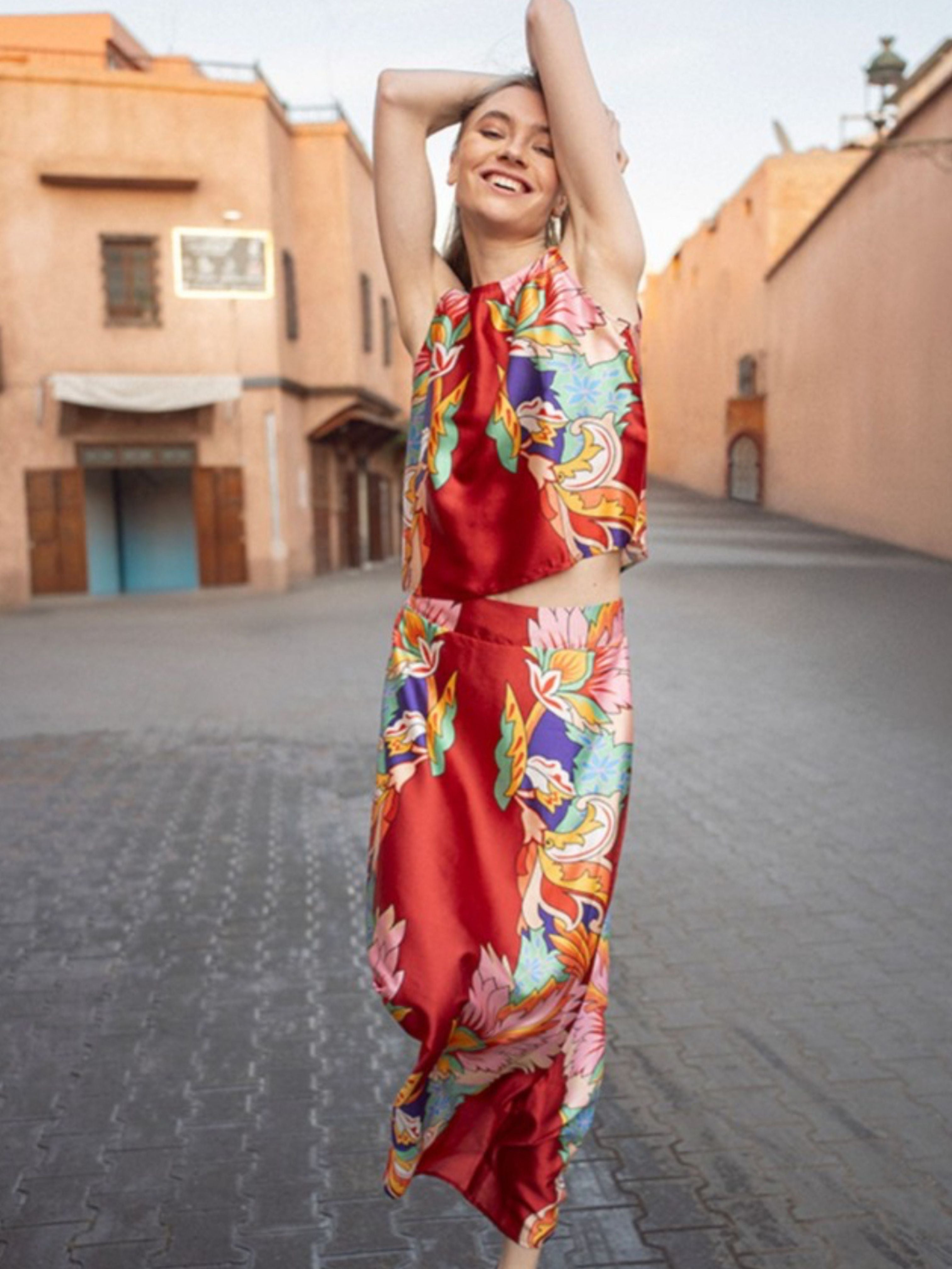 Robilou Floral Patterned Skirt Red Toria Lee