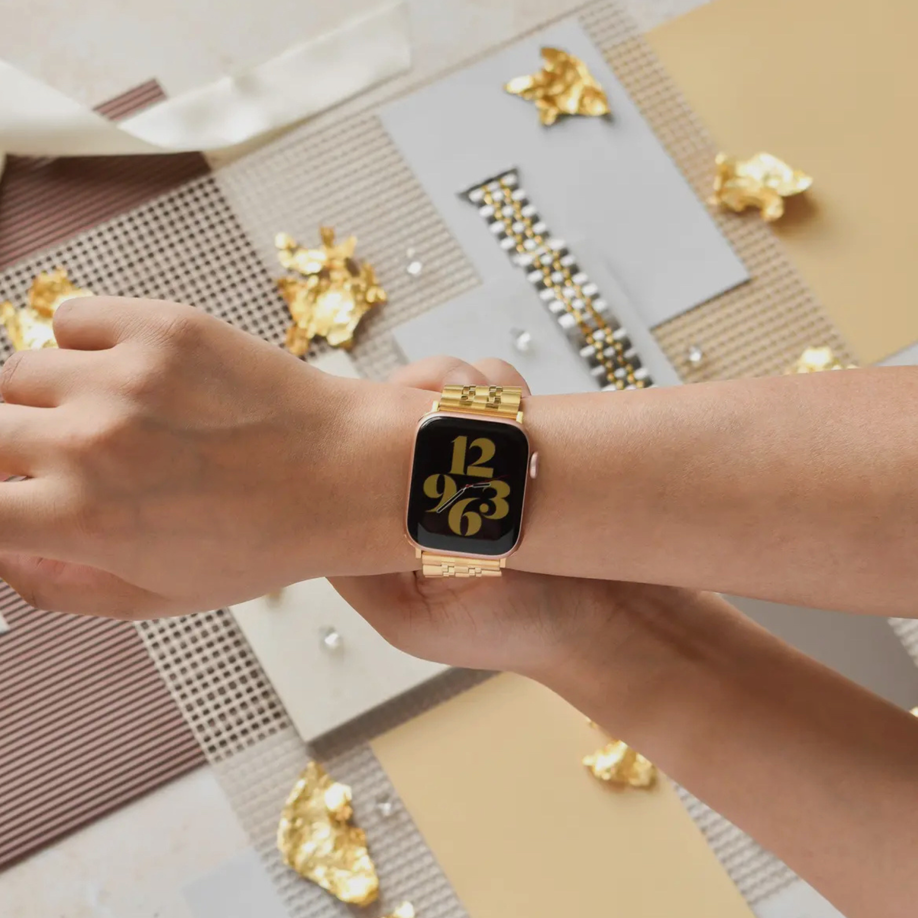 COCONUT LANE | Gold Stainless Steel Apple Watch Strap