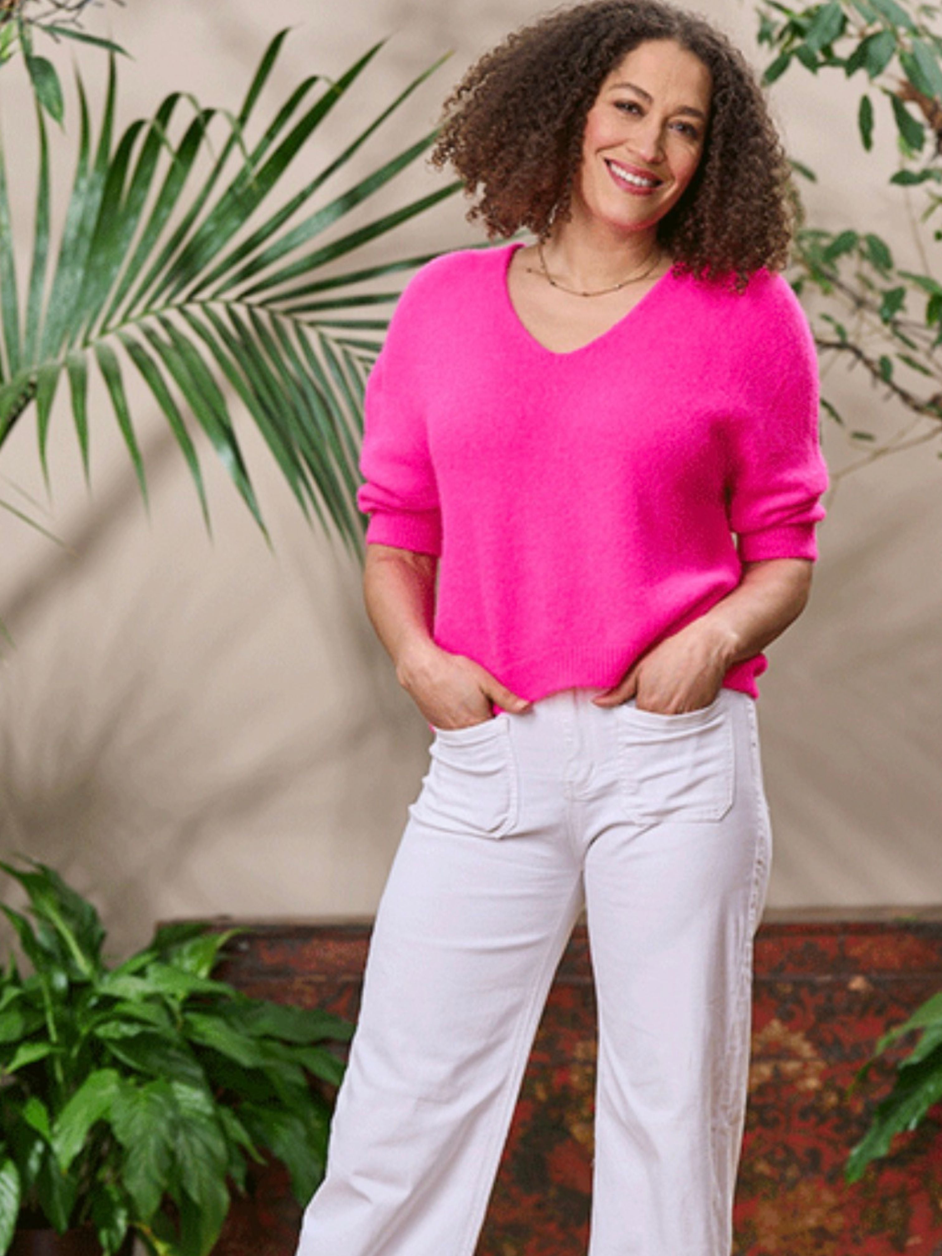 Short Sleeve V-Neck Alpaca Knit Jumper Fluorescent Pink