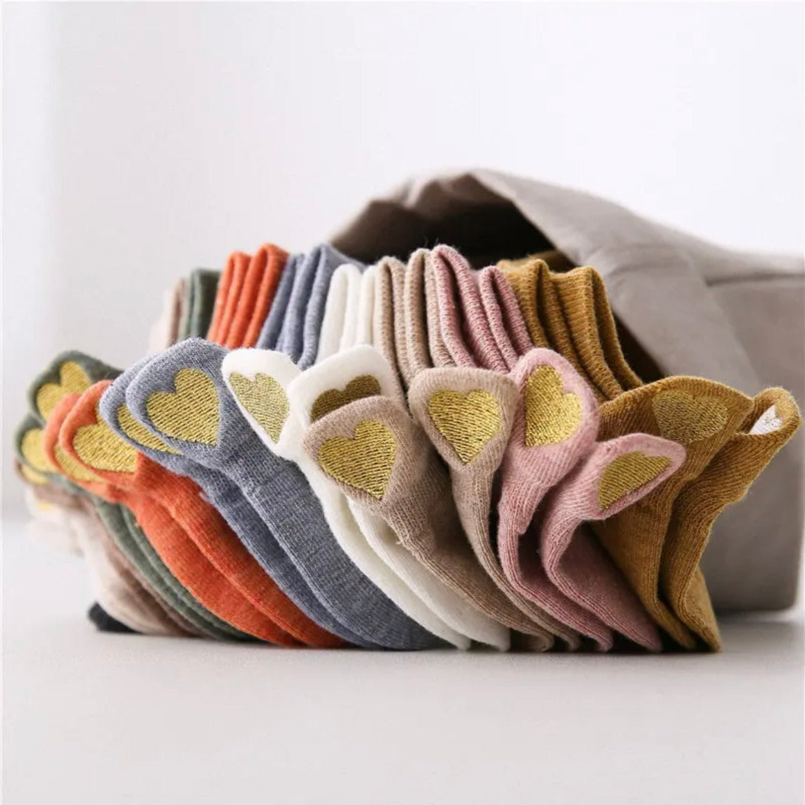 TORIA LEE | Charcoal Love Socks