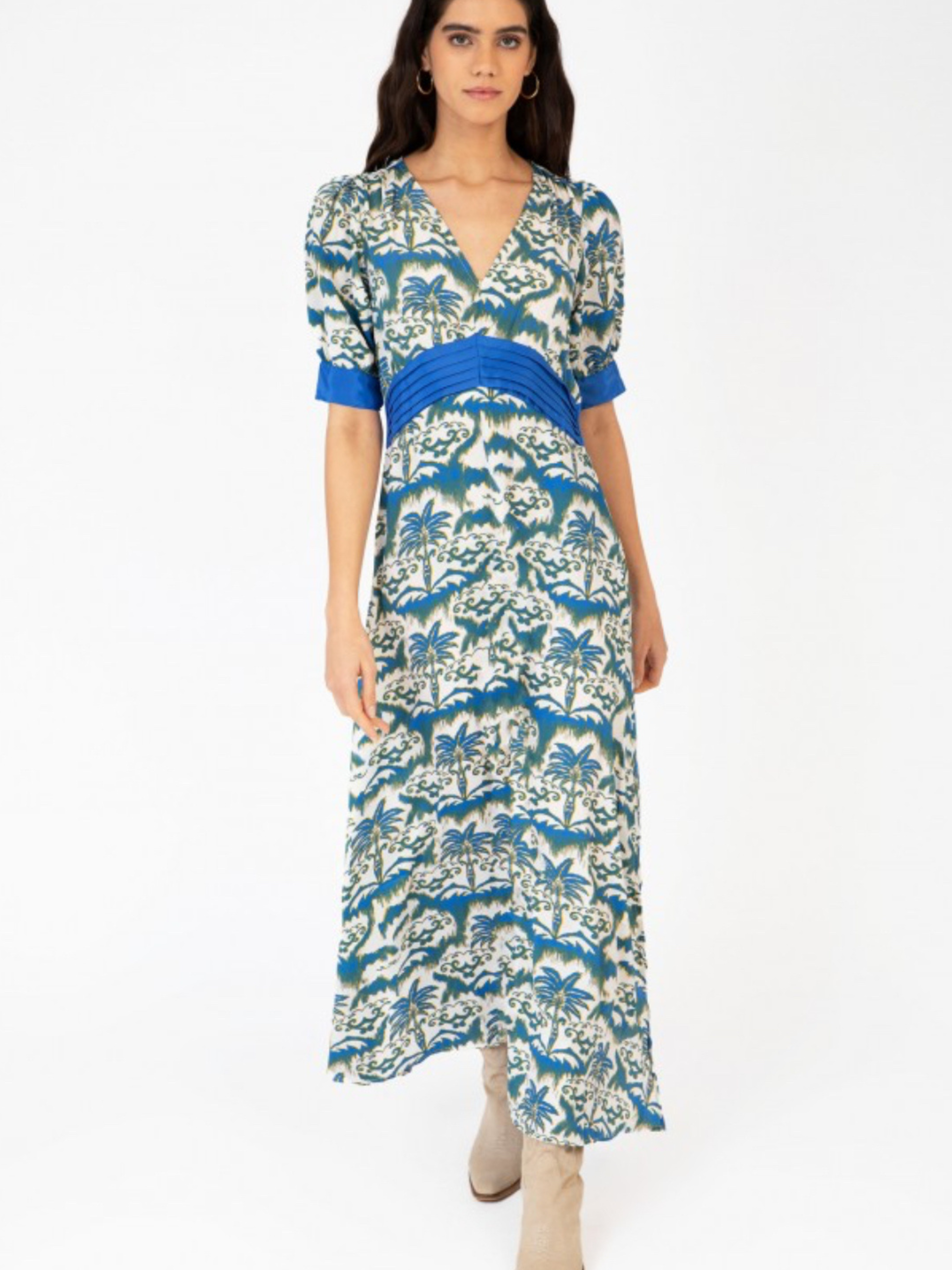 Ozyra Flared Blue Print Midi Dress