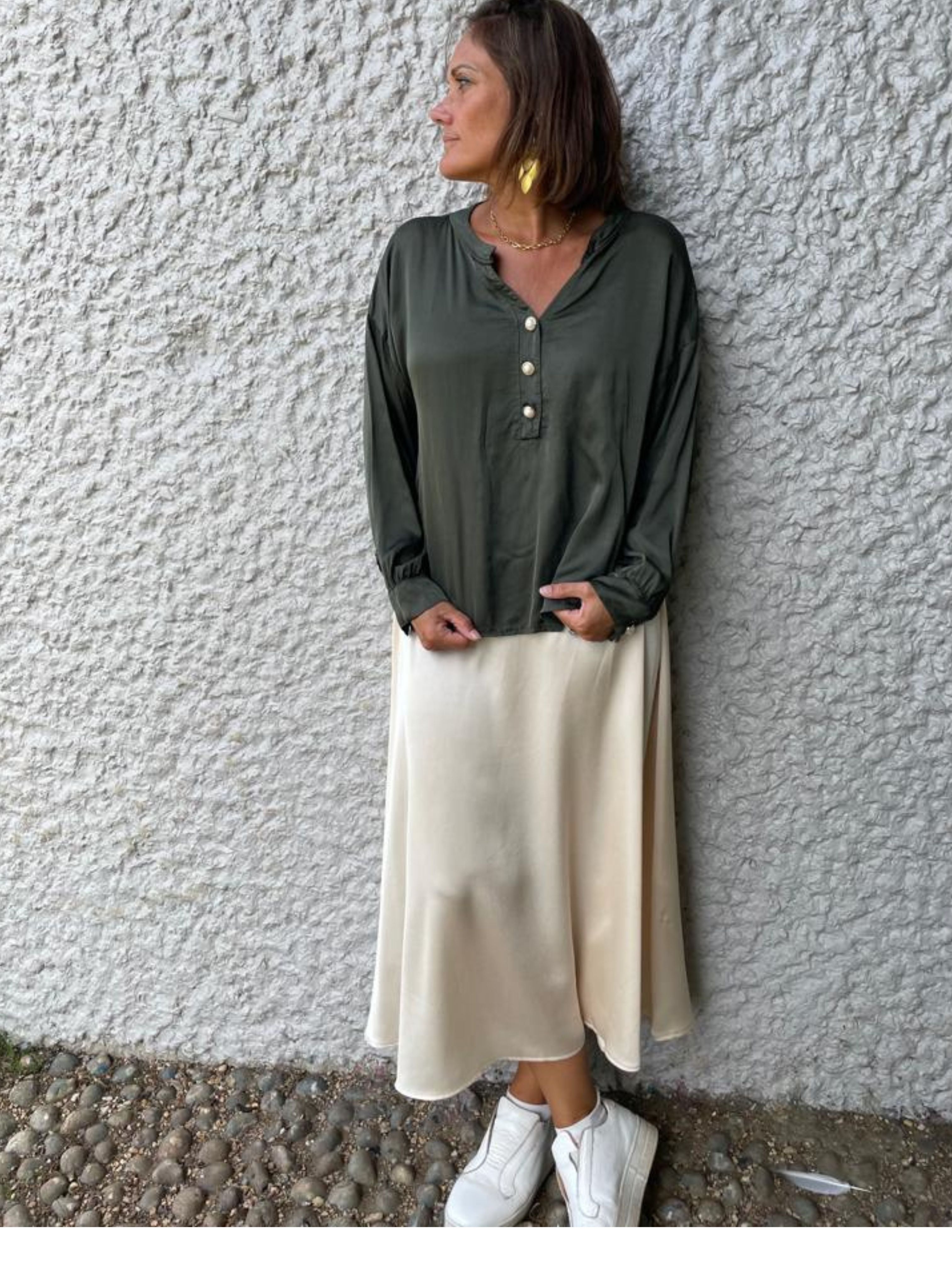 long cream skirt
